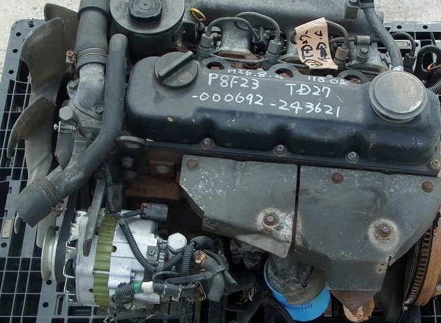 Nissan TD27 części silnikowe